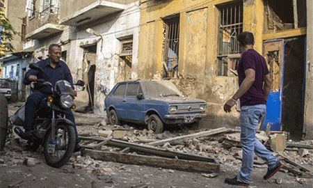 Una explosión frente al consulado italiano en El Cairo